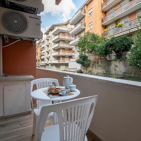 Emily Valles Apartment Saint Peter'S โรม ภายนอก รูปภาพ