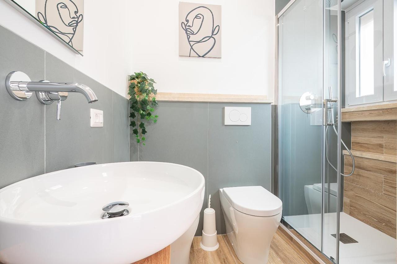 Emily Valles Apartment Saint Peter'S โรม ภายนอก รูปภาพ